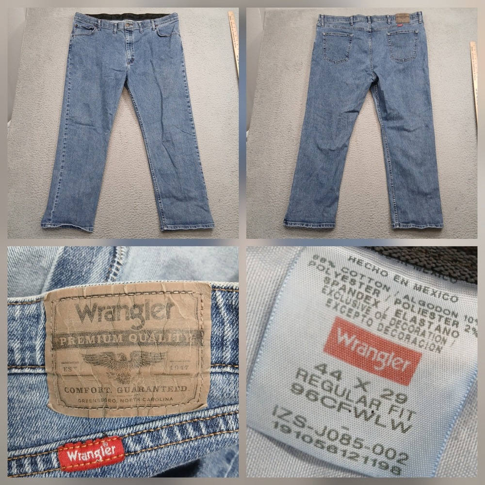 Wrangler Regular Fit Jeans Mens 44x29 Medium‎ Wash Straight Leg Denim